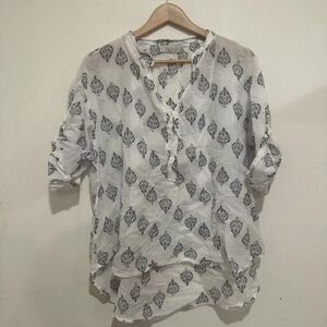 By CoCo Made in Italy 100 percent Cotton Size Medium 3/4 sleeve Blouse